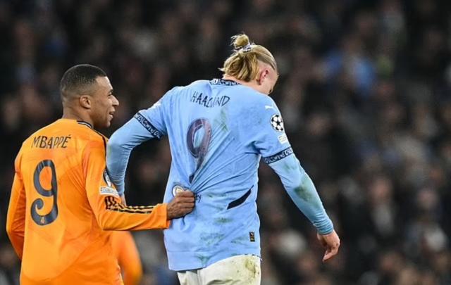 1739335196068039537.png 开云娱乐-对于“新绝代双骄”这个过时概念,亨利有一番高见