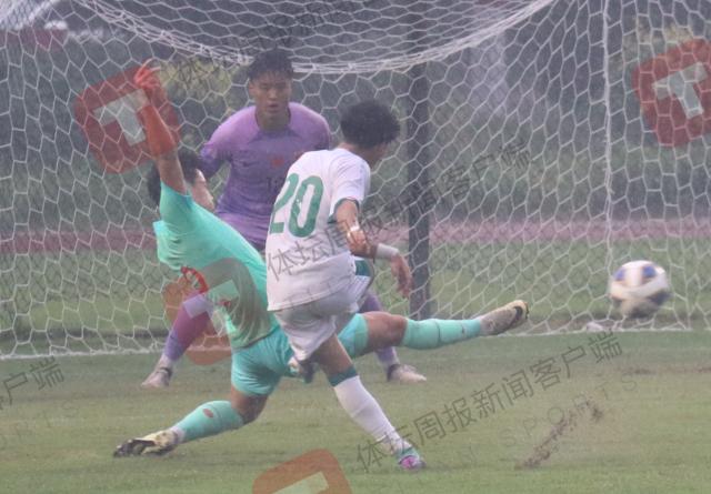 1725930865578065741.png 开云官网-刘诚宇点射连场破门 十人国青1比2再负伊拉克