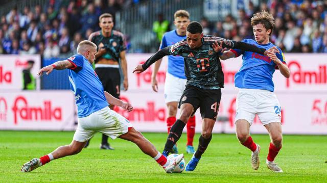 1726385440822000432.jpg 开云官网-时隔近一年后,拜仁终于回到最熟悉的位置