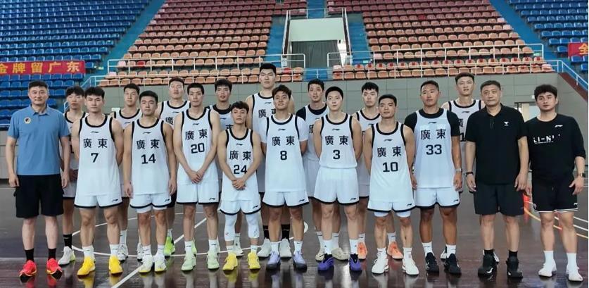 开云-广东队无缘CBA得分王,周鹏带赵睿、沈梓捷驰援杜锋