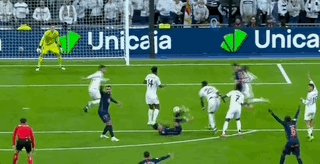 开云-【国王杯】恩德里克加时赛梅开二度，皇马5比2塞尔塔